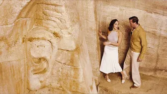 Gal Gadot, Emma Mackey - Death on the Nile (2022)