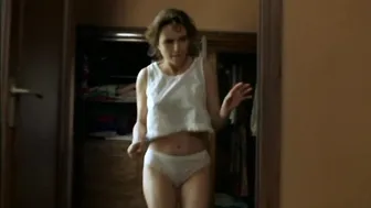 Francesca Neri, Maria Barranco - Las edades de Lulu (1990)