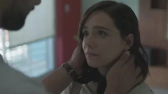 Alicia De Lucia, Victoria White, Fabiola Campomanes - Diary of a Gigolo (Diario de un Gigoló) s01e01-10 (2022)