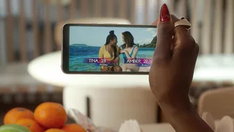 Sarah Jessica Parker, Sarita Choudhury, etc - And Just Like That… s03e02 (2025)