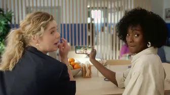 Sarah Jessica Parker, Sarita Choudhury, etc - And Just Like That… s03e02 (2025)