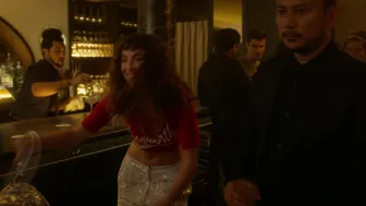 Sarah Jessica Parker, Sarita Choudhury, etc - And Just Like That… s03e02 (2025)