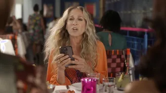 Sarah Jessica Parker, Sarita Choudhury, etc - And Just Like That… s03e02 (2025)
