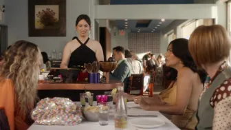 Sarah Jessica Parker, Sarita Choudhury, etc - And Just Like That… s03e02 (2025)