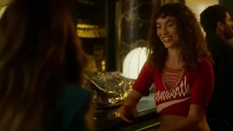 Sarah Jessica Parker, Sarita Choudhury, etc - And Just Like That… s03e02 (2025)