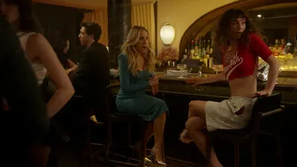 Sarah Jessica Parker, Sarita Choudhury, etc - And Just Like That… s03e02 (2025)