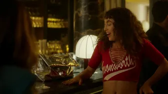 Sarah Jessica Parker, Sarita Choudhury, etc - And Just Like That… s03e02 (2025)