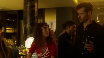 Sarah Jessica Parker, Sarita Choudhury, etc - And Just Like That… s03e02 (2025)