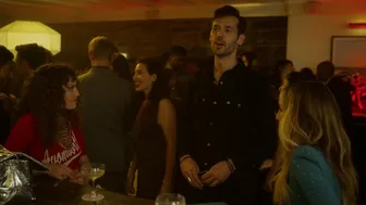 Sarah Jessica Parker, Sarita Choudhury, etc - And Just Like That… s03e02 (2025)