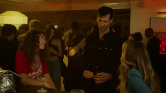 Sarah Jessica Parker, Sarita Choudhury, etc - And Just Like That… s03e02 (2025)