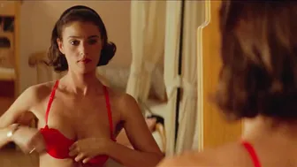 Monica Bellucci, Maria Monti - L'ultimo capodanno (1998)