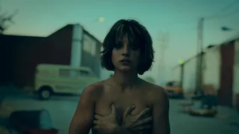 Susana Abaitua, Amparo Piñero Guirao - The Farads (Los Farad) s01 (2023)