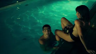 Susana Abaitua, Amparo Piñero Guirao - The Farads (Los Farad) s01 (2023)