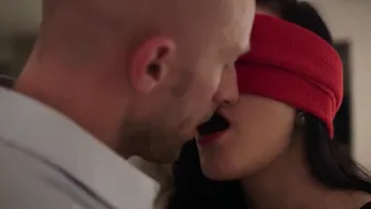 Atlanta Johnson - Carnivore Werewolf of London (2017)