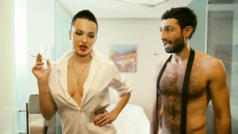 Kristina Asmus, Anna Khilkevich, Dasha Astafieva - Chto tvorjat muzhchiny (2013)