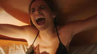 Marimar Vega, Mariel Molino, Fabiola Campomanes - El Juego de las Llaves s01e07-08 (2019)