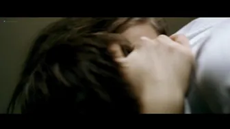 Julia Schacht - Naboer (2005)