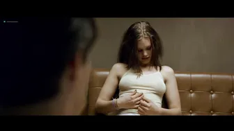 Julia Schacht - Naboer (2005)