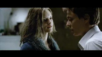 Julia Schacht - Naboer (2005)