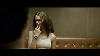 Julia Schacht - Naboer (2005)