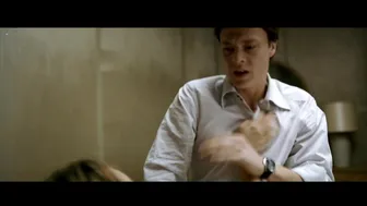 Julia Schacht - Naboer (2005)