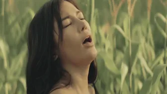 Ashley Lopez, Anne Marie Gonzales - Bayo (2025)