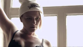 Natalya Anisimova, Alexandra Verkhoshanskaya - Ya schastliv (2018)