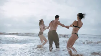 Daphné Patakia, Nadia Tereszkiewicz - Belladone (2025)