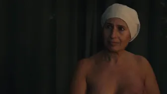 Virginie Efira, Daphne Patakia, Guilaine Londez, Louise Chevillotte, Alexia Chardard - Benedetta (2021)