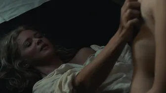 Virginie Efira, Daphne Patakia, Guilaine Londez, Louise Chevillotte, Alexia Chardard - Benedetta (2021)