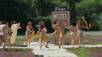 Kelli Garner, etc – Taking Woodstock (2009)