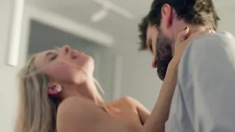 Mariya Shumakova, Lyubov Tikhomirova, Nino Ninidze, Sofya Shidlovskaya, Alyona Savastova - Teoriya bolshikh deneg s01e01-07 (2023)