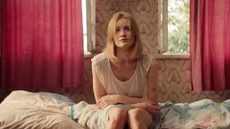 Elizaveta Strunina, Evgeniya Chernikova - Odnim dnyom (2023)