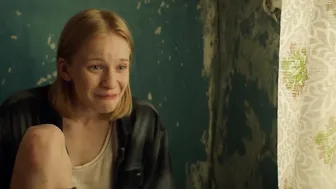 Elizaveta Strunina, Evgeniya Chernikova - Odnim dnyom (2023)