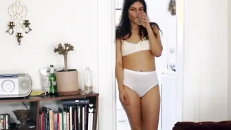 Carla Lopita Rowlex Ortiz, Sara Sliva - Dirt (2020)