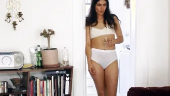 Carla Lopita Rowlex Ortiz, Sara Sliva - Dirt (2020)