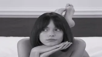 Stacy Martin - Le Redoutable (2017)