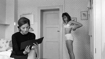 Helga Anders, Monika Zinnenberg - Mädchen, Mädchen (1967)