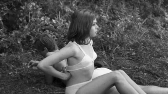 Helga Anders, Monika Zinnenberg - Mädchen, Mädchen (1967)