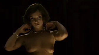 Sarka Petruzelova - I Served the King of England (2006)