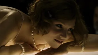 Sarka Petruzelova - I Served the King of England (2006)