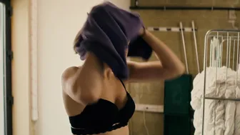 Purdey Lombet - Il pleut dans la maison (2023)