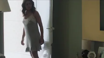 Dira Paes, Mariana Nunes, etc - Divino Amor (2019)