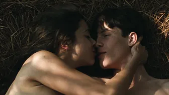 Lucia Sanchez – Une robe d’ete (1996)