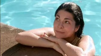 Anita Alvarado, Antonella Rios, etc - Los debutantes (2003)