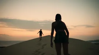 Anna Zavtur, Siu Nguyen - High Season (Vysokiy sezon) s01e04 (2025)