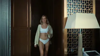 Anna Zavtur, Siu Nguyen - High Season (Vysokiy sezon) s01e04 (2025)