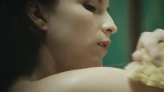 Paulette Hernández, Irène Jacob, Ari Albarrán, Sofía Espinosa, Adriana Llabres - Tales of Mexico (La Habitación) (2016)