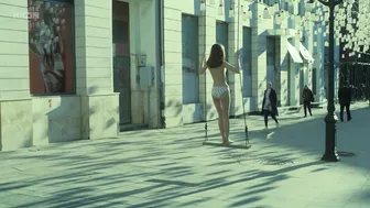 Olga Lerman, Aleksandra Solovyova, Irina Leonova - Kompleks boga s01e01-02 (2023)