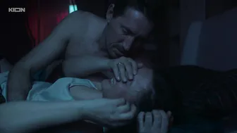 Olga Lerman, Aleksandra Solovyova, Irina Leonova - Kompleks boga s01e01-02 (2023)